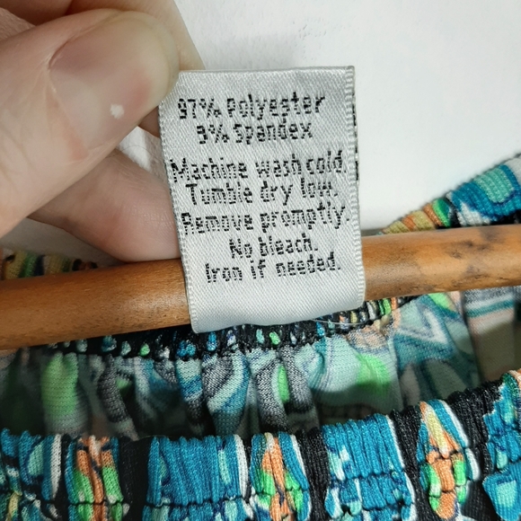 Win Win Bell Sleeve Tunic size S/M - Picture 5 of 5